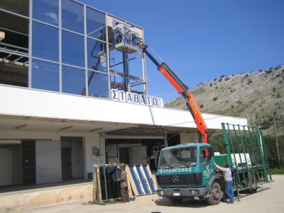 ΥΑΛΟΠΕΤΑΣΜΑΤΑ